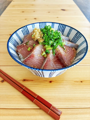 ブリの漬け丼